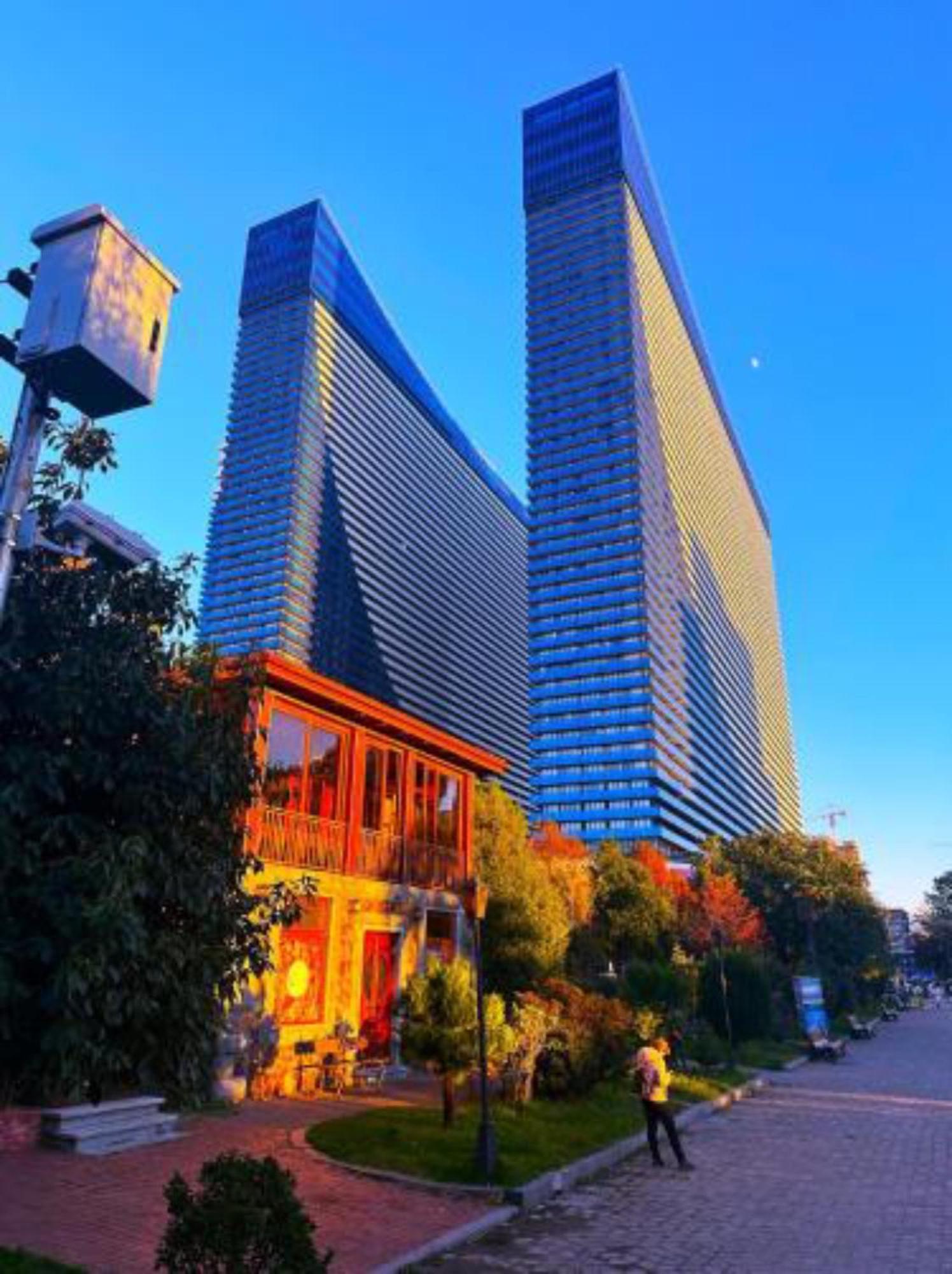 Orbi City Panorama Vip Lägenhet Batumi Exteriör bild
