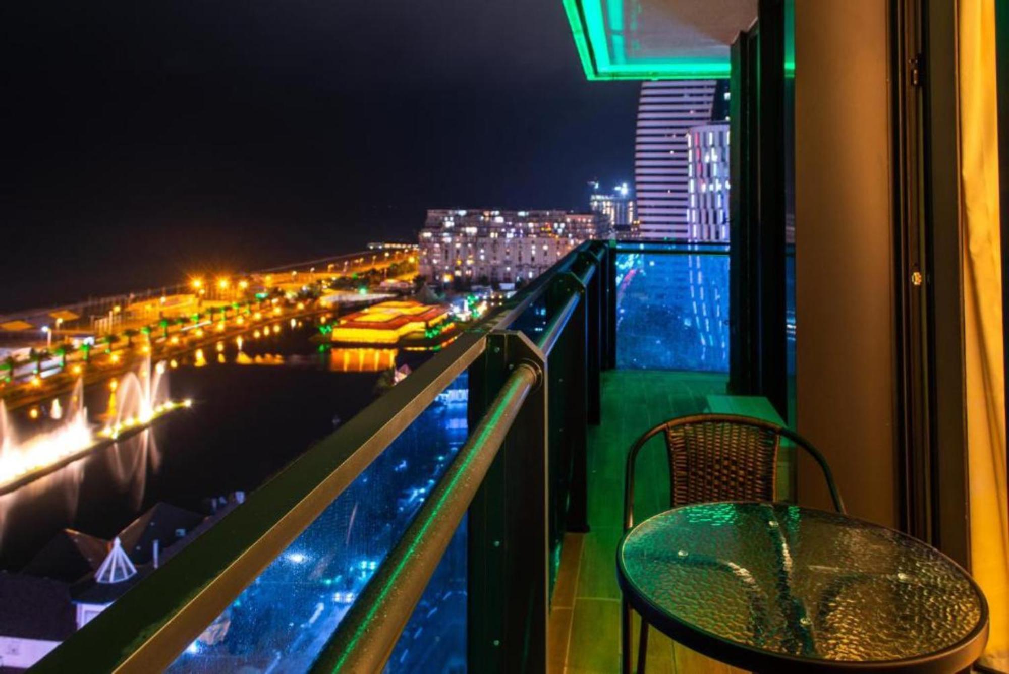 Orbi City Panorama Vip Lägenhet Batumi Exteriör bild